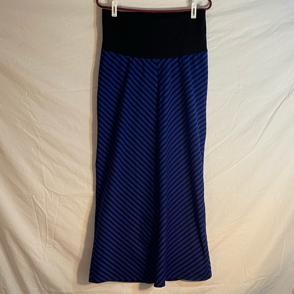 Planet Motherhood maternity maxi skirt, medium